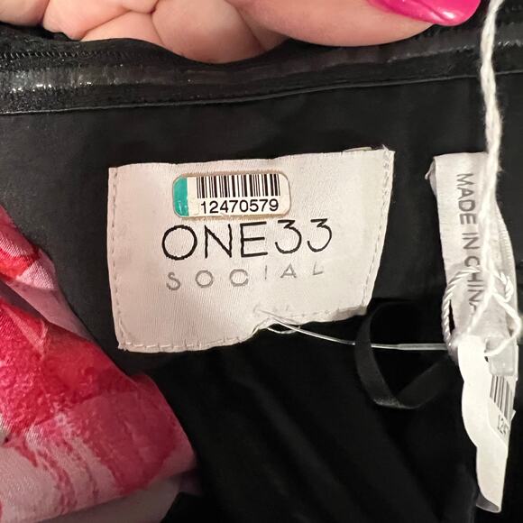 One33 Social Chiffon Strapless Gown Black Floral Pleated Maxi Bow Dress Size 2 - Picture 6 of 16